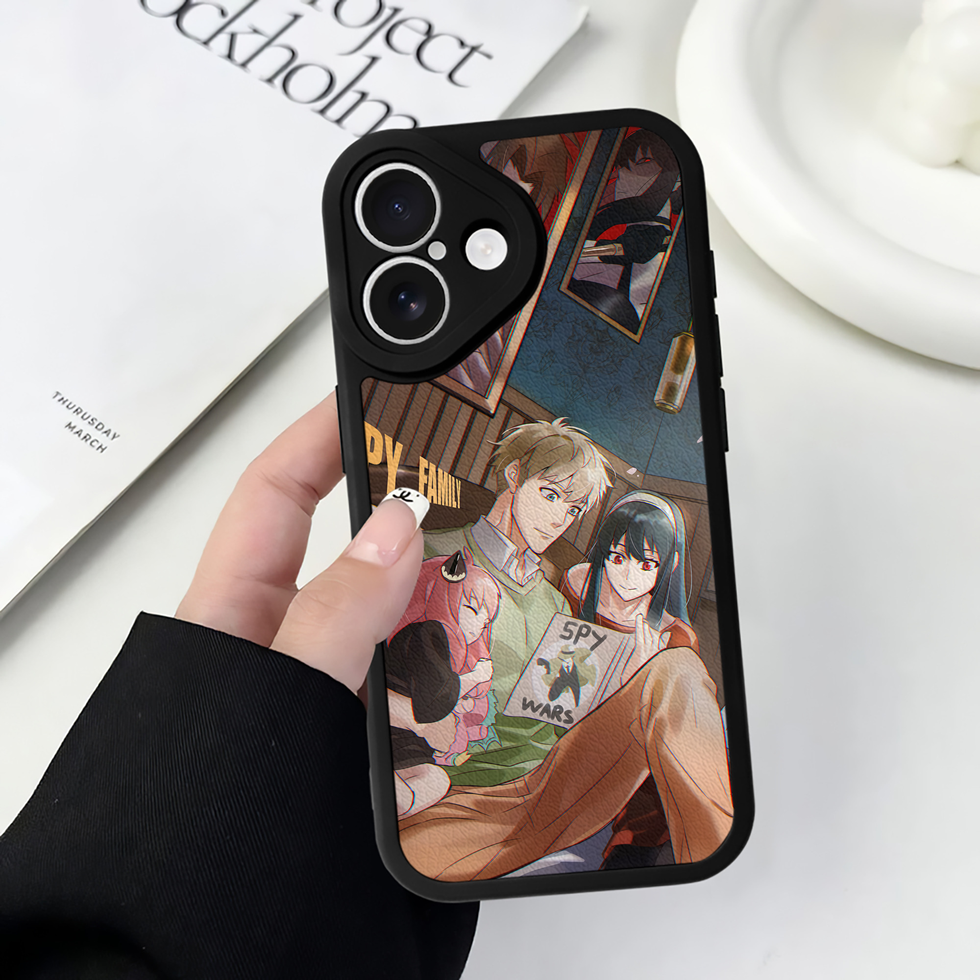 （画像用） SPY×FAMILY间谍家家酒 【iPhone 16シリーズ対応】シリコンスマホケース（レザー調） 材質：シリコン
